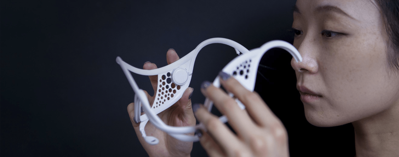 Oto maska, która wpływa na nastrój człowieka... a nawet jego popęd seksualny