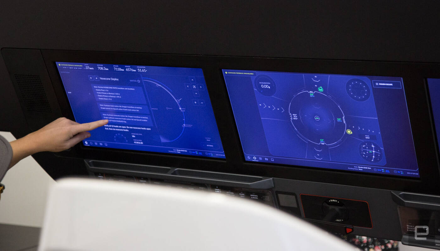 SpaceX przygotowuje się do pierwszych misji załogowych