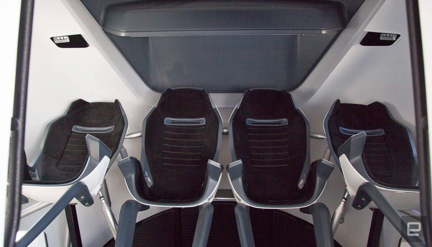 SpaceX przygotowuje się do pierwszych misji załogowych