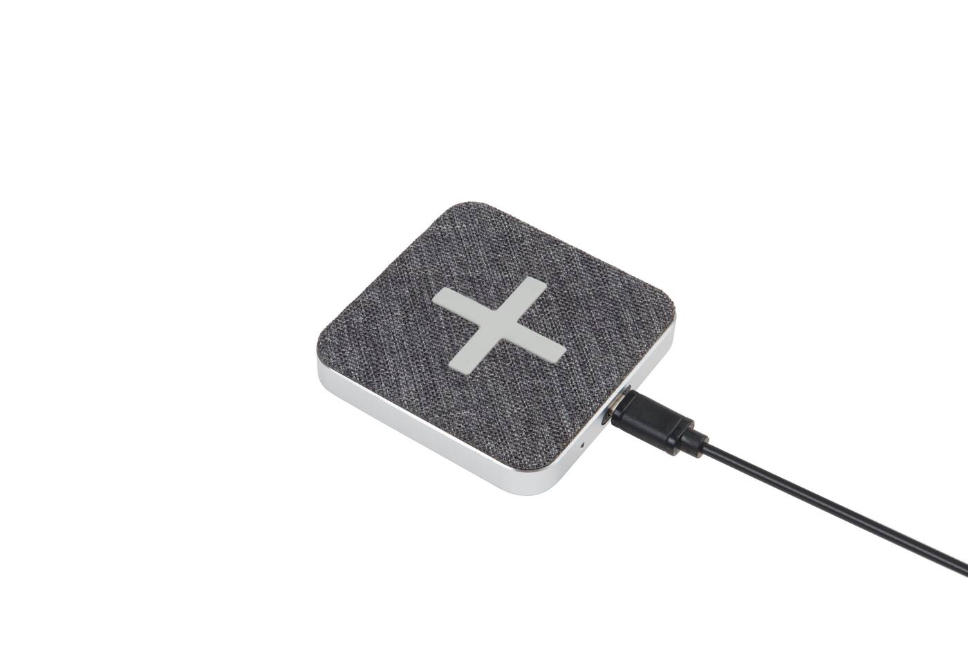 Xtorm prezentuje nową linię produktów premium