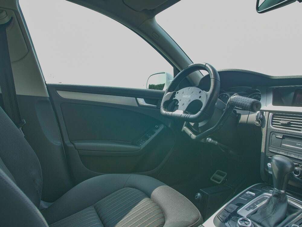 Samochód FitCar PPV porzuca tradycje na rzecz rowerowych pedałów