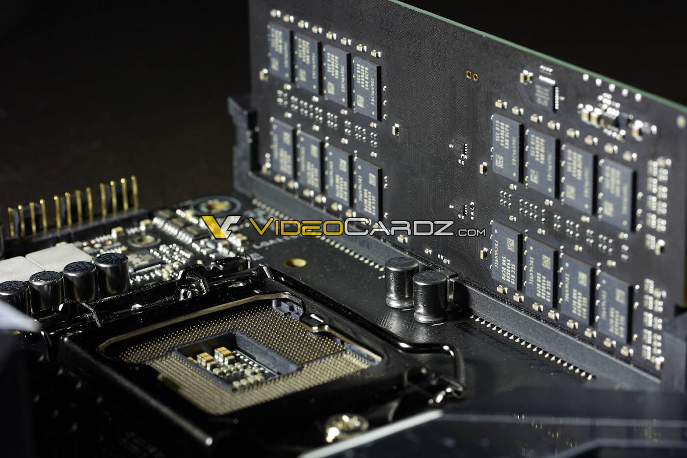 DC DIMM oferuje dwukrotnie większą pojemność modułu RAM
