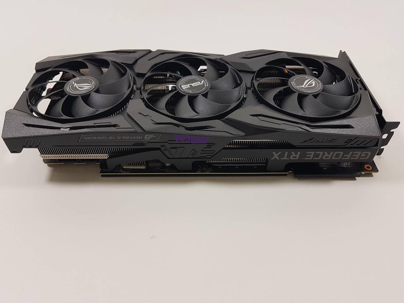 Test Asus GeForce RTX 2080 Ti ROG Strix