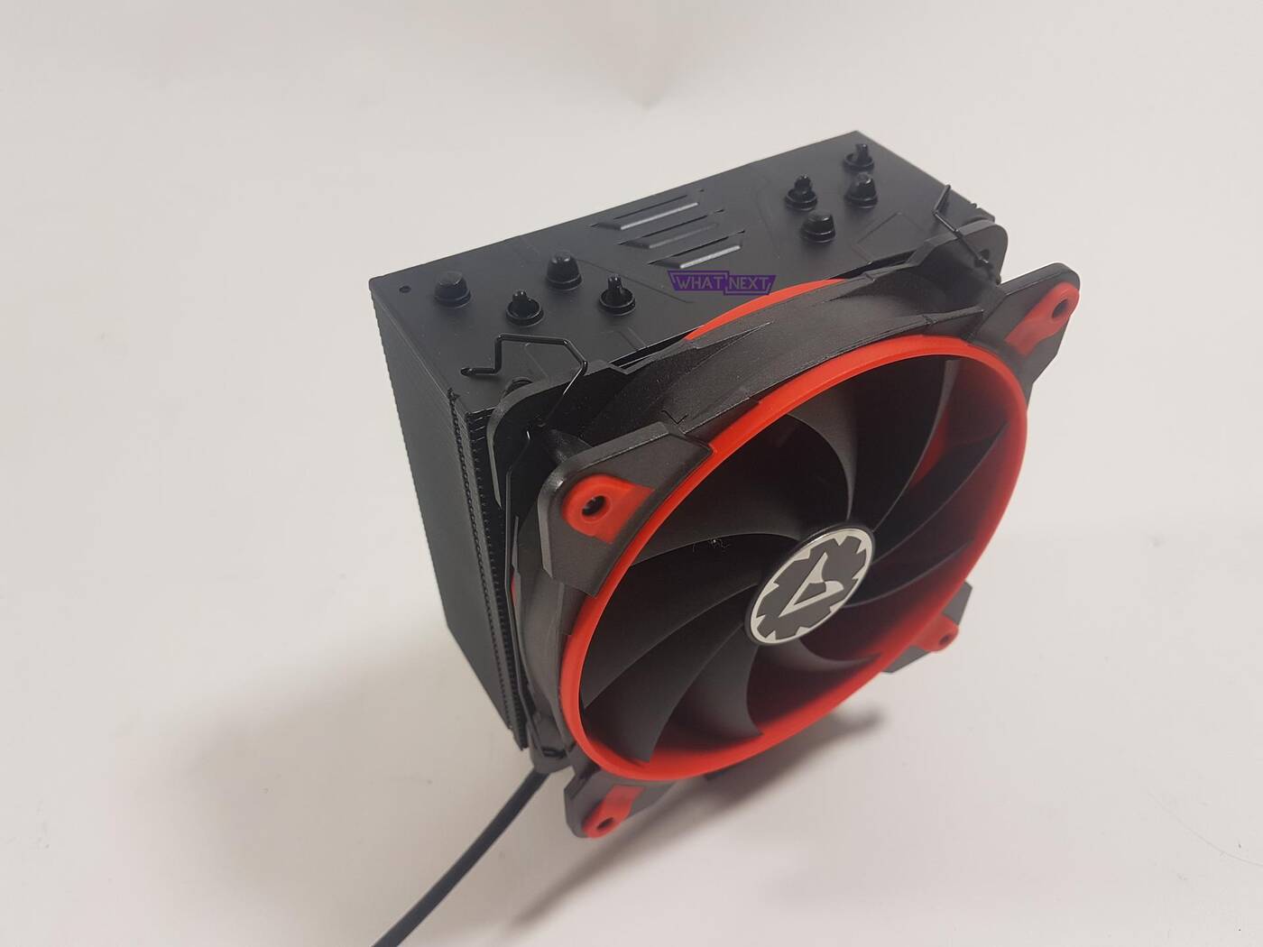 Test chłodzenia Arctic Freezer 33 TR