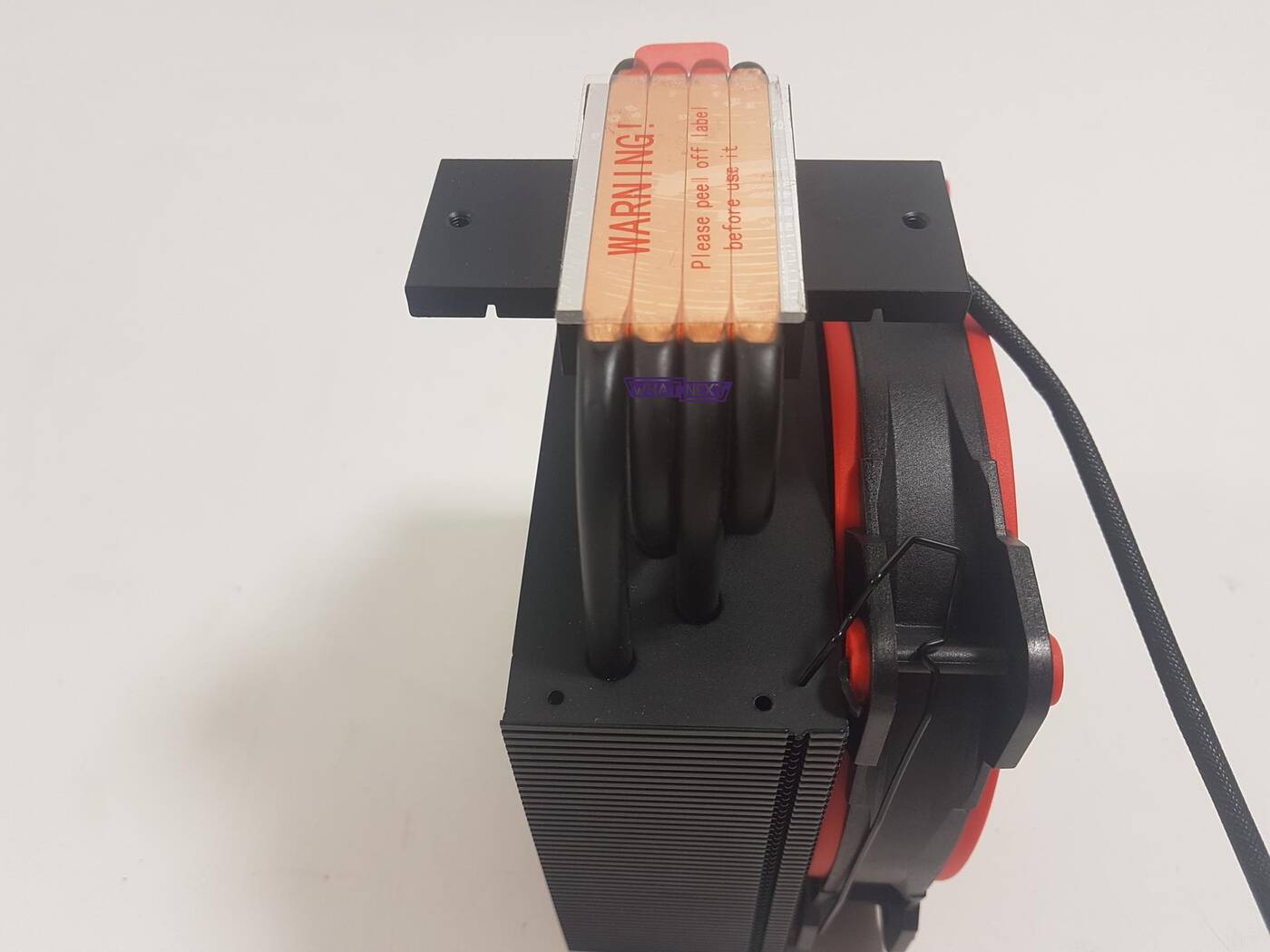 Test chłodzenia Arctic Freezer 33 TR