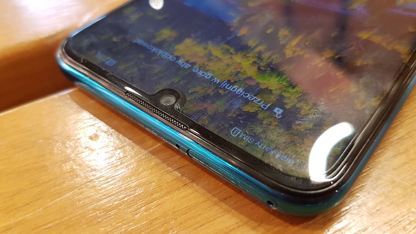 test P Smart 2019, testy P Smart 2019, recenzja P Smart 2019, recenzje P Smart 2019, opinia P Smart 2019, opinie P Smart 2019, ocena P Smart 2019, oceny P Smart 2019, wrażenia P Smart 2019, P Smart 2019, jakość P Smart 2019, smartfon P Smart 2019, smartfon do 1000 zł, smartfon do tysiaka, opis P Smart 2019, specyfikacja P Smart 2019, smartfon do tysiąca,