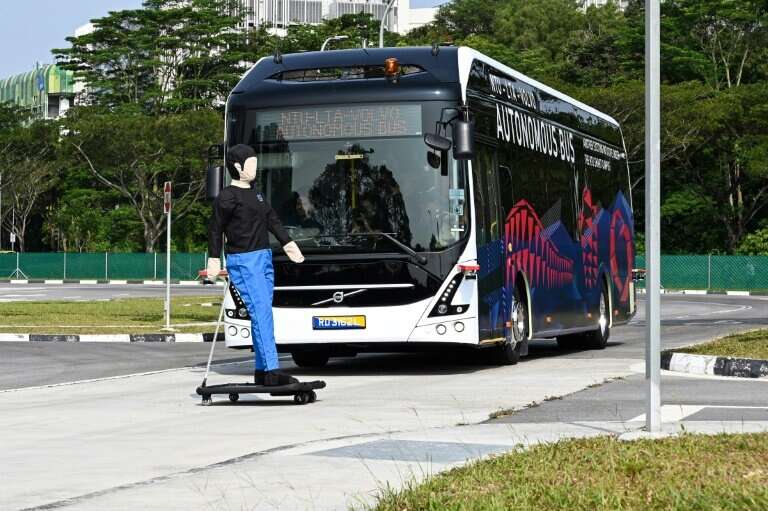 Autonomiczny autobus Volvo zacznie swoją przygodę na uniwersytecie w Singapurze
