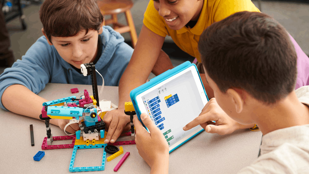 Zestaw Lego Spike Prime kolejną zabawką do nauki programowania