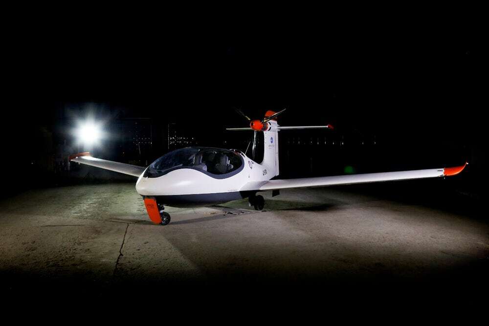"Przystępny cenowo" elektryczny samolot P2 Xcursion odbył swój pierwszy lot