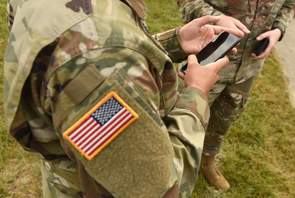 Nowa technologia wskazuje żołnierzom lokalizację wrogiego strzelca