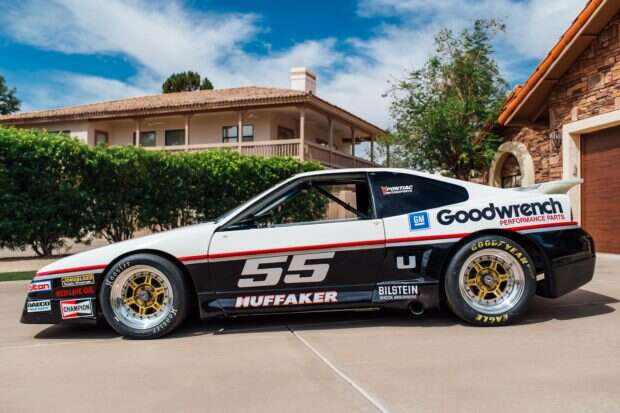 Pontiac Fiero #001 trafił na sprzedaż