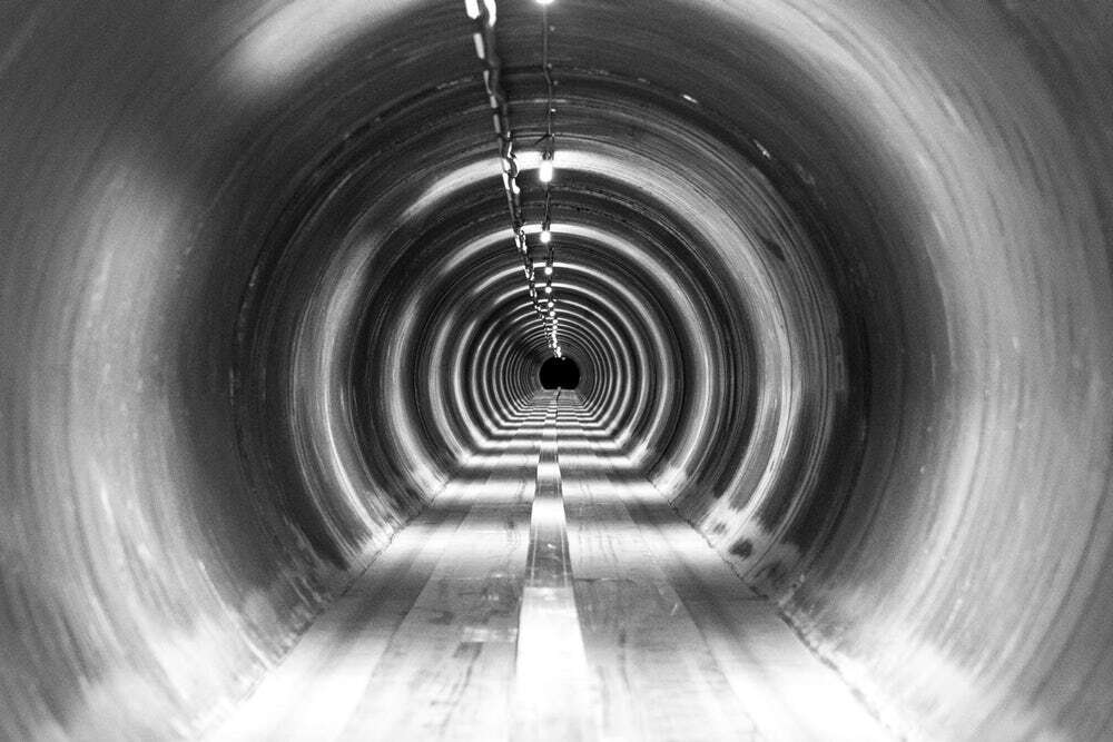 Nowy rekord prędkości Hyperloop w tunelu SpaceX