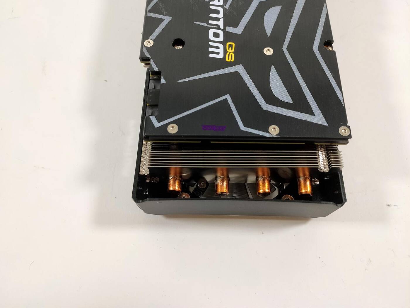 Test Gainward GeForce RTX 2060 SUPER Phantom GS