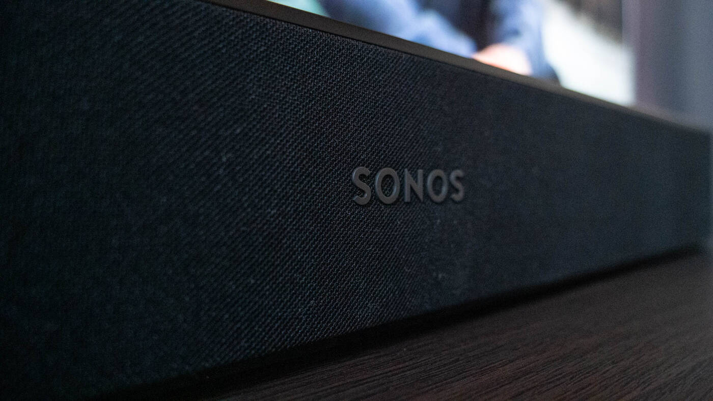 Test głośników Sonos Beam i Sonos One