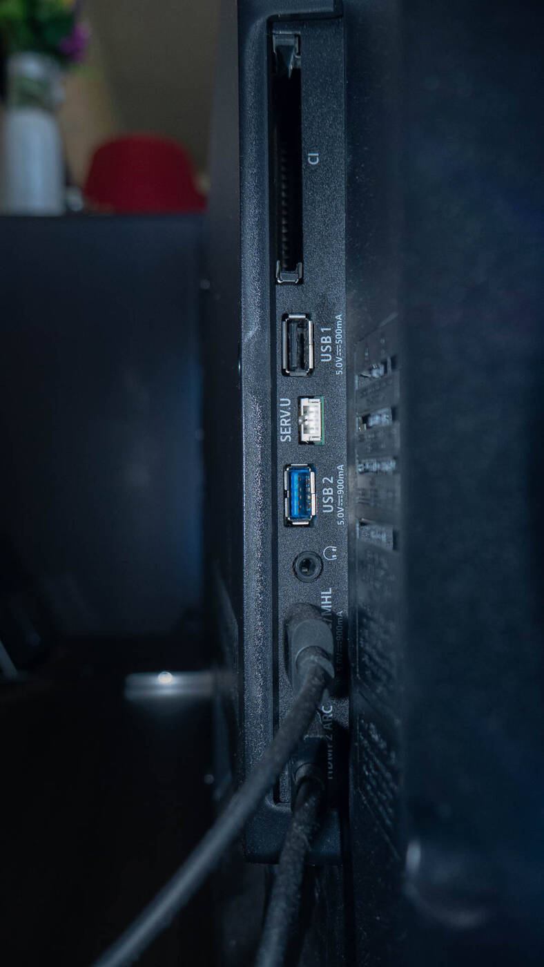 Test telewizora PHILIPS 55OLED803