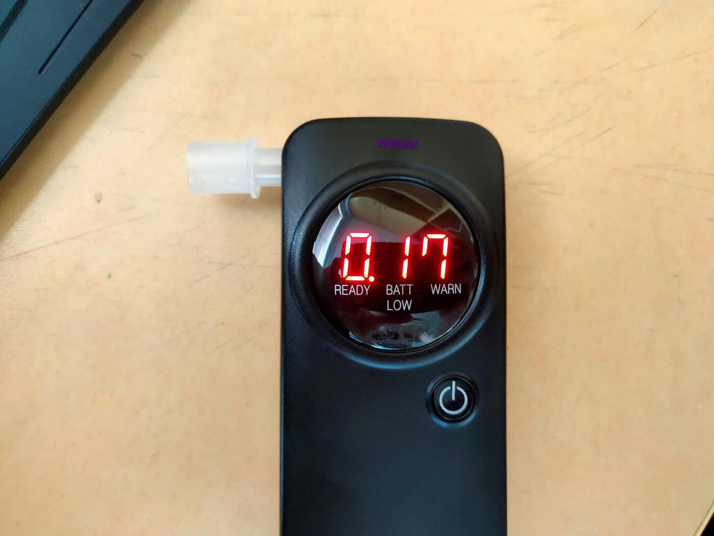 Test alkomatu AlcoForce AF-400E