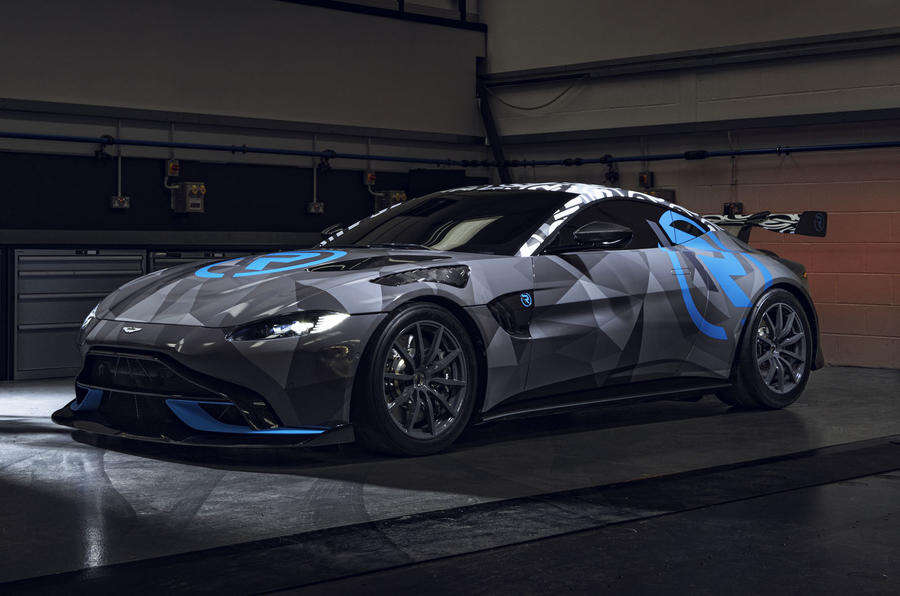 Aston Martin Vantage Cup by R-Motorsport podbiją wyścigowe serie za rok
