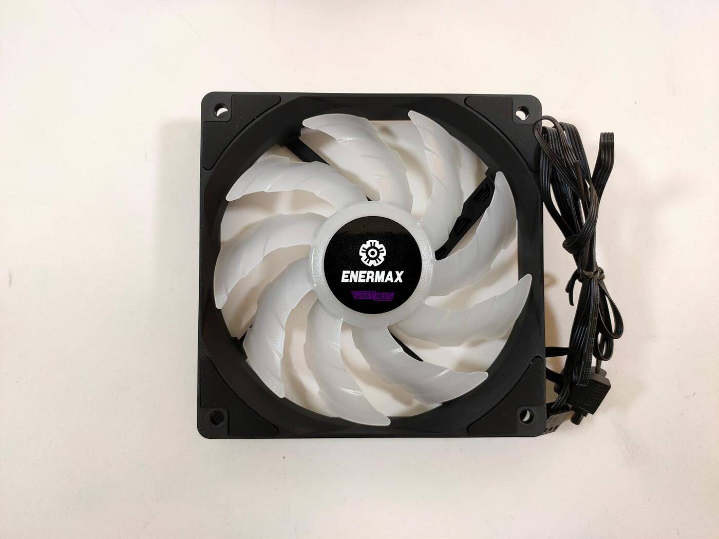 Test chłodzenia Enermax Liqmax III RGB 120 mm