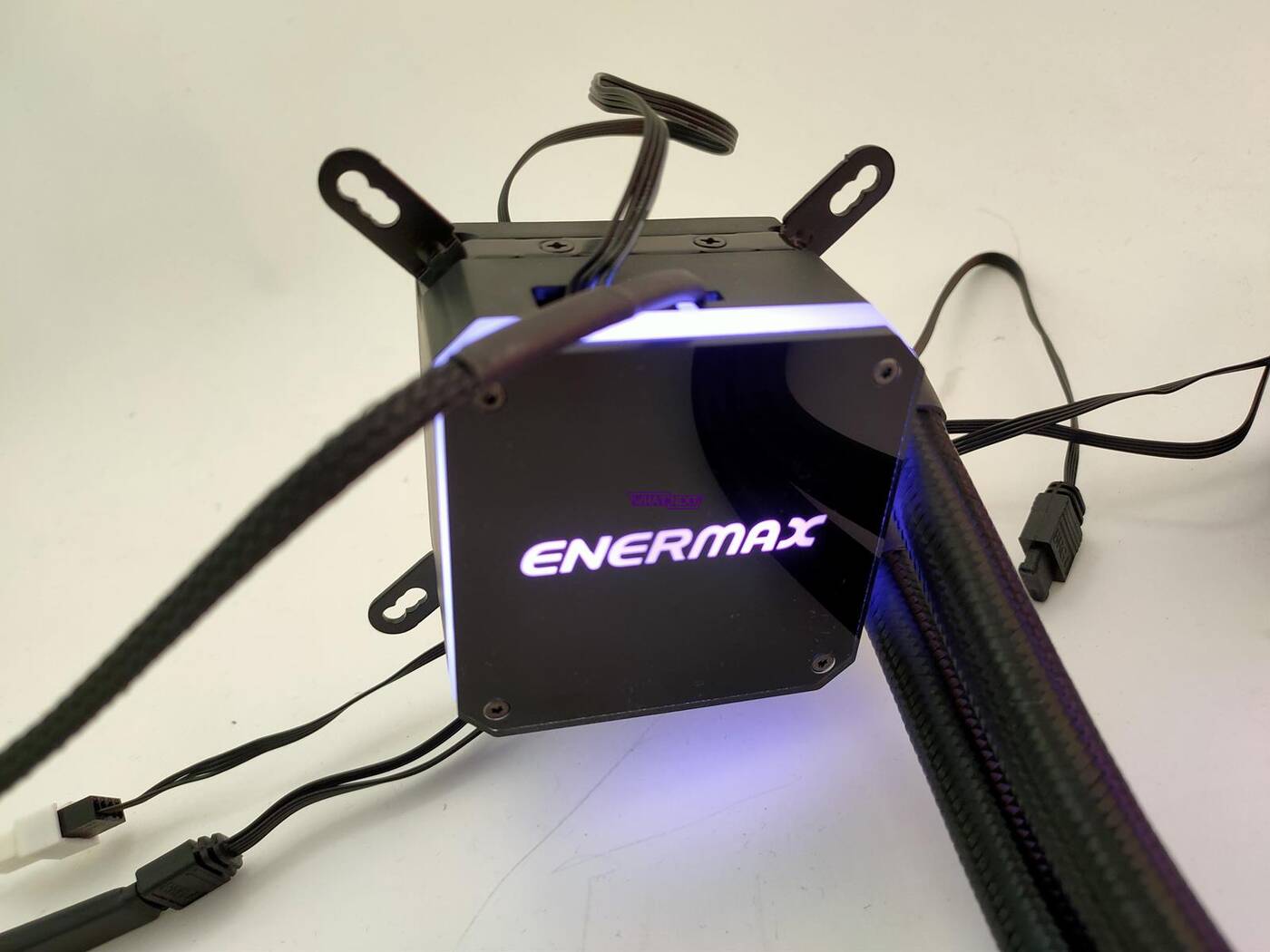 Test chłodzenia Enermax Liqmax III RGB 120 mm