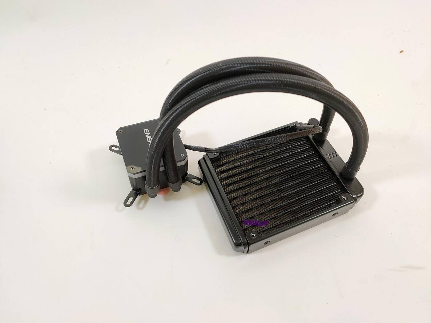 Test chłodzenia Enermax Liqmax III RGB 120 mm