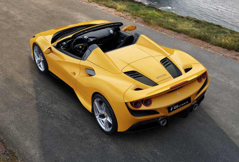 Ferrari ujawniło F8 Spider na 2020 rok
