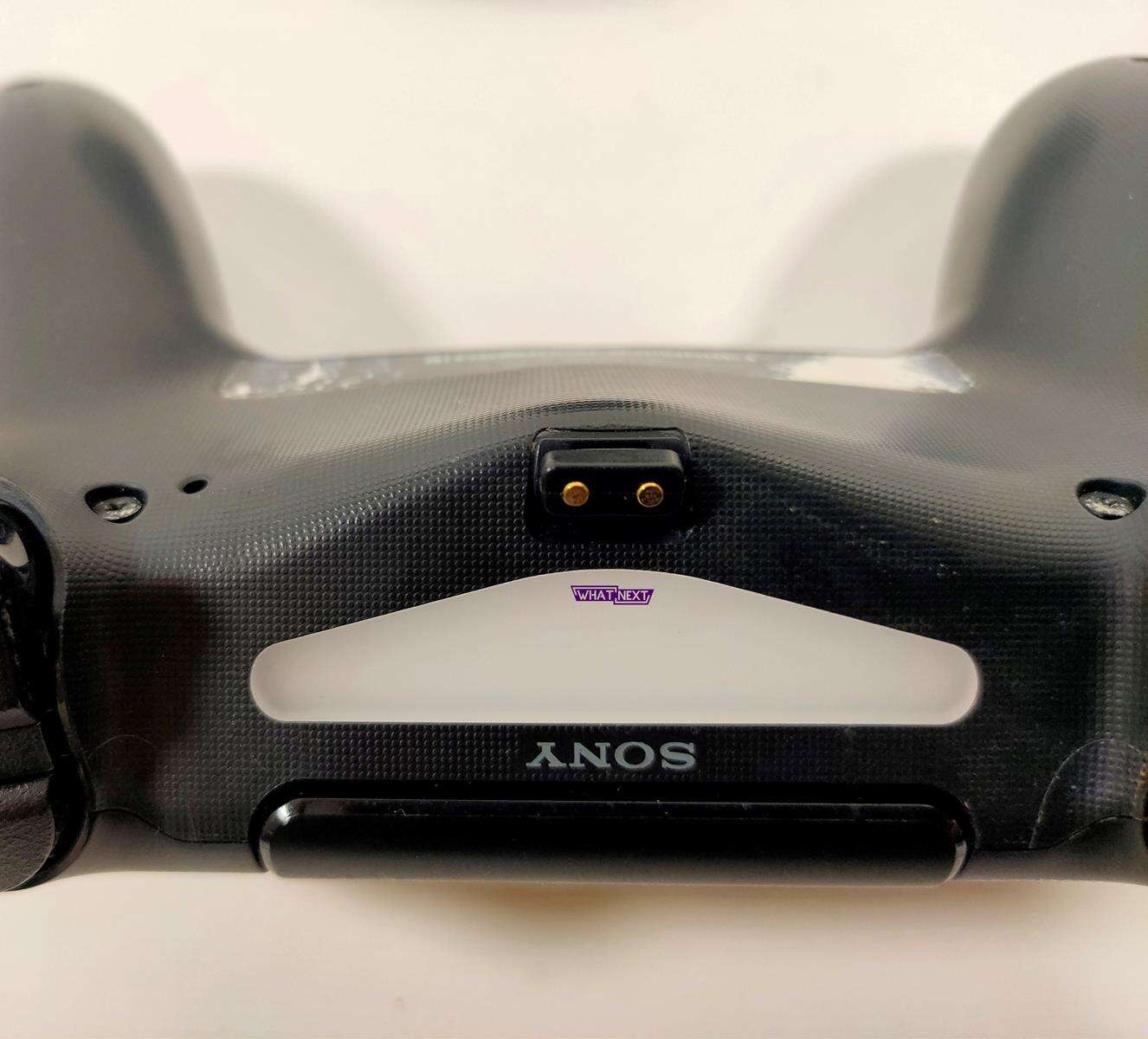 Test stacji ładującej dla padów PS4 Lioncast LC20