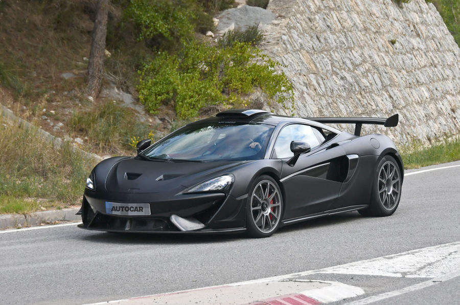 Zdjęcia potwierdzają hardcorowego McLaren 620R