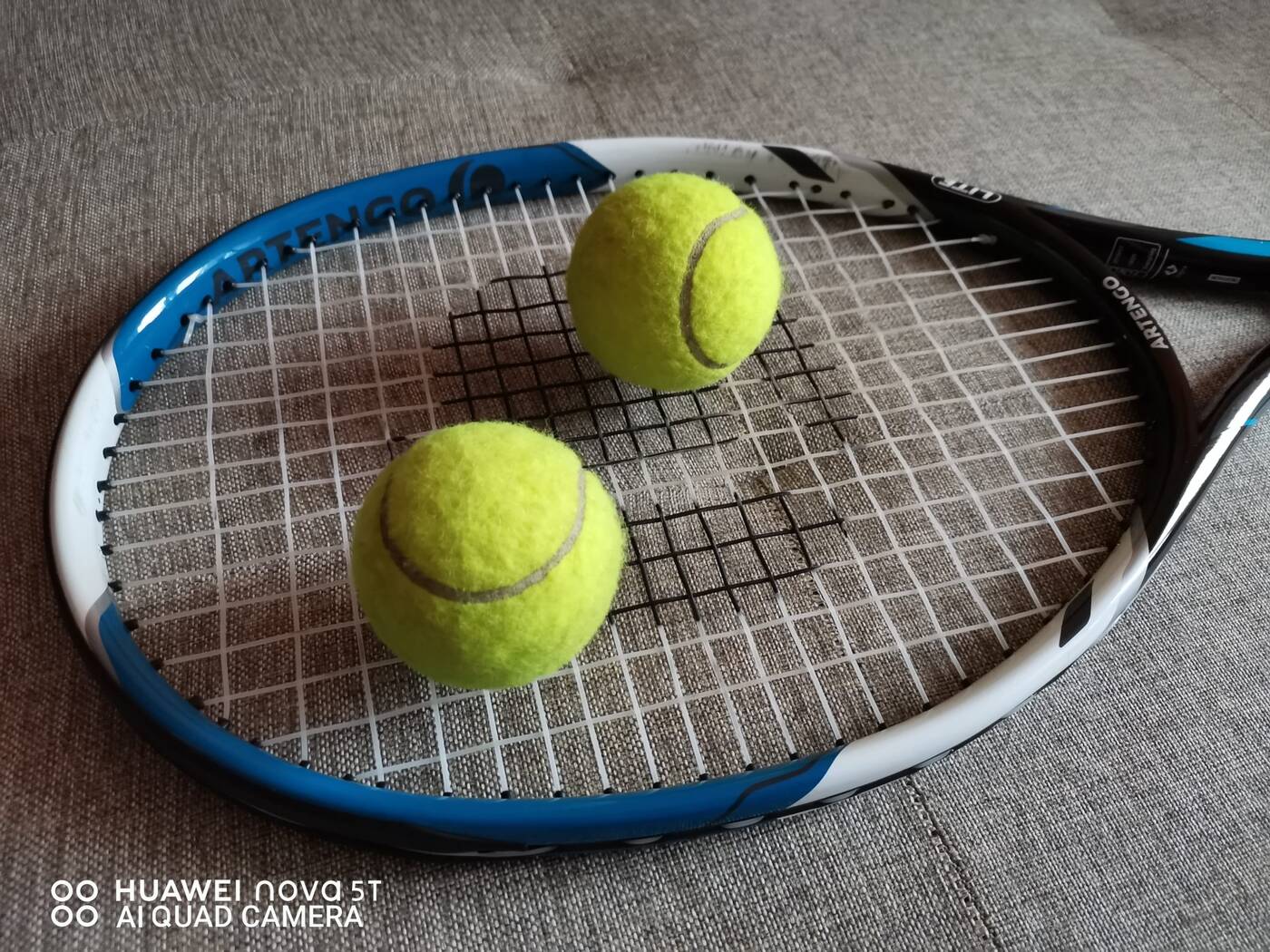 Test Huawei Nova 5T - jak sprzedać dwa razy ten sam smartfon