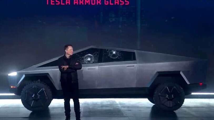 Sprzedaż Cybertrucka, Tesla o sprzedaży Cybertrucka, zamówienia Cybertrucka, cechy Cybertrucka