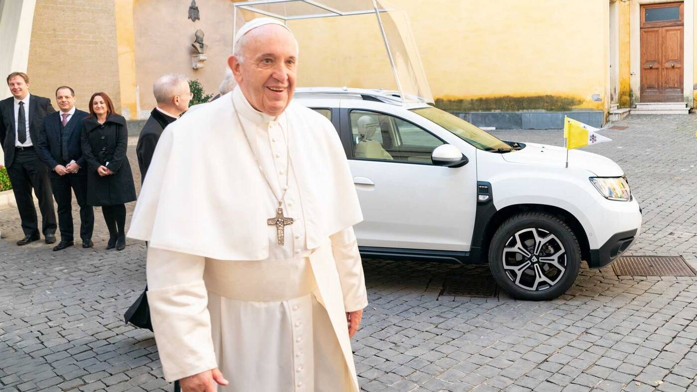 papamobile, nowy papamobile, Dacia Duster papieża