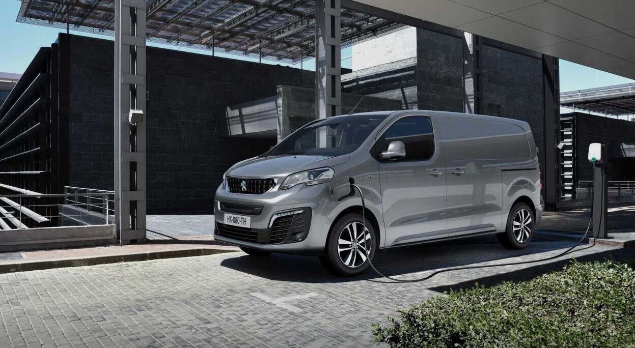 Plany Peugeot, elektryczne vany Peugeot, elektryczne modele Peugeot, Peugeot e-Expert