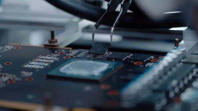 overclockerzy RTX 2080 TI SUPER, własny model RTX 2080 TI SUPER