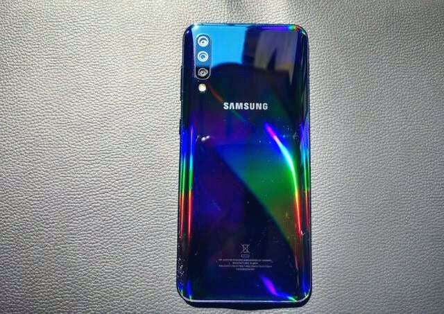 aktualizacja Galaxy A50, update Galaxy A50, odciski Galaxy A50, odciski palców Galaxy A50