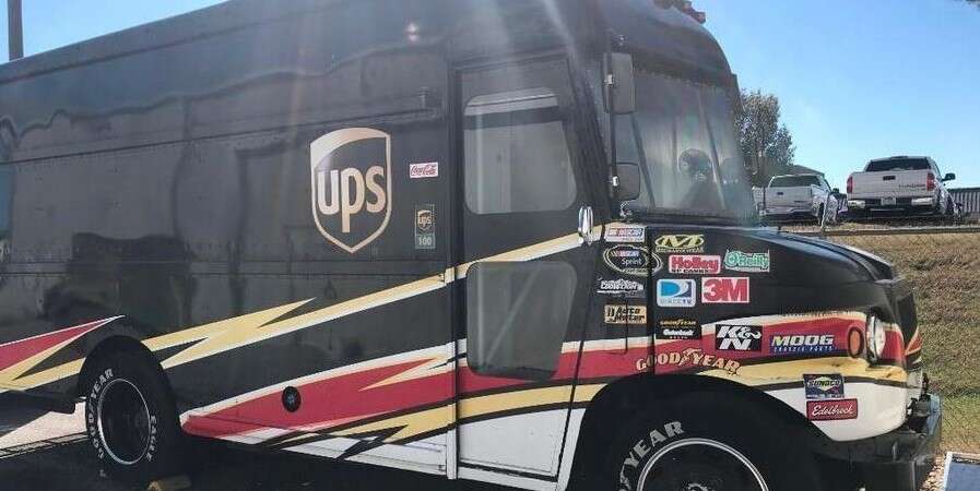 samochód dostawczy UPS, wyścigowy samochód dostawczy UPS, Dale Jarrett UPS