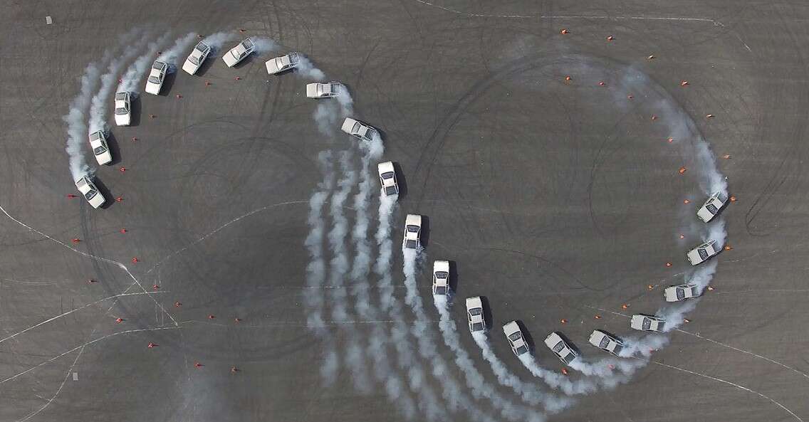 Autonomiczny DeLorean, Delorean Marty, driftujący Marty, samochód Marty