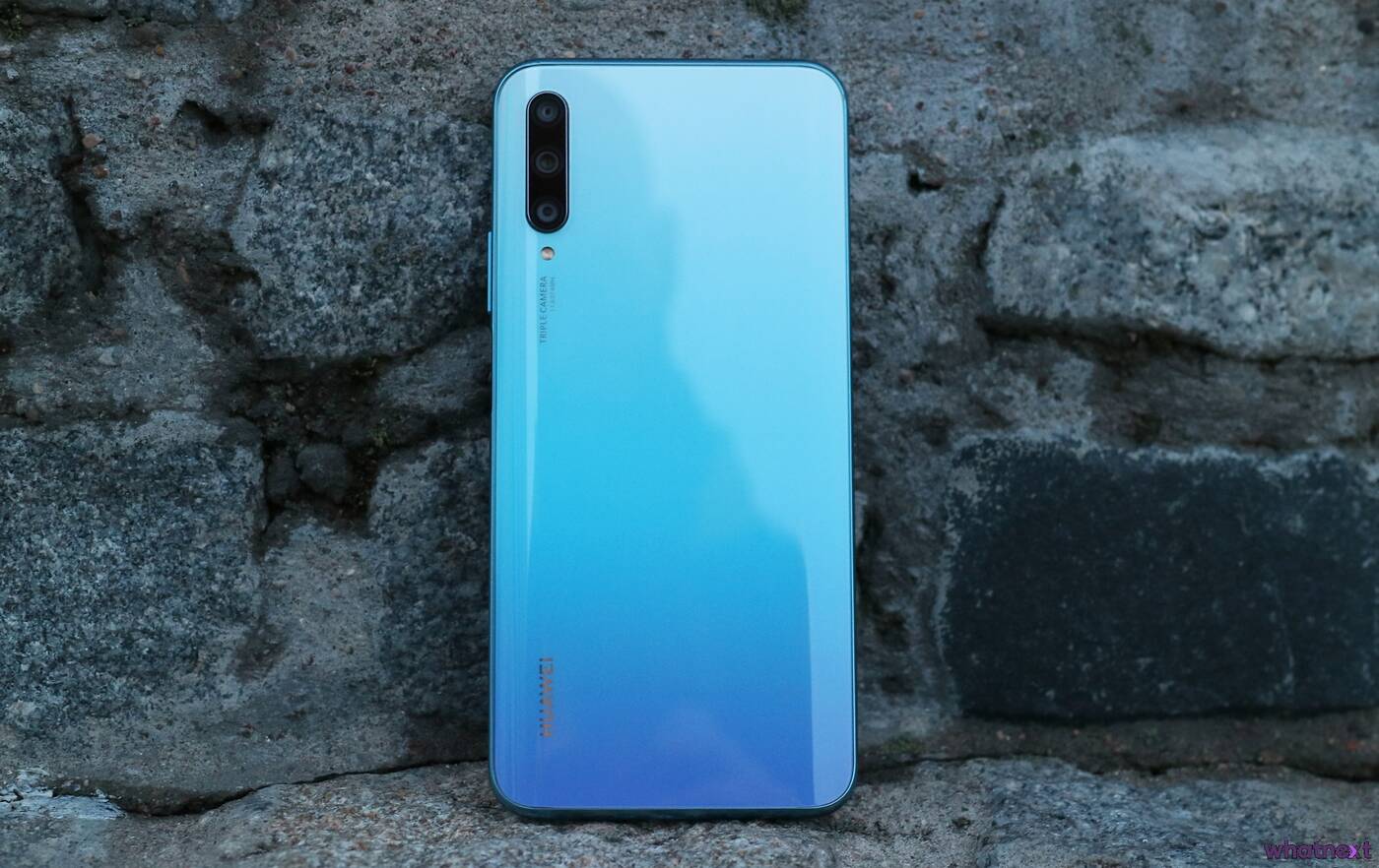 Huawei P Smart Pro urzeka wyglądem i kusi ceną