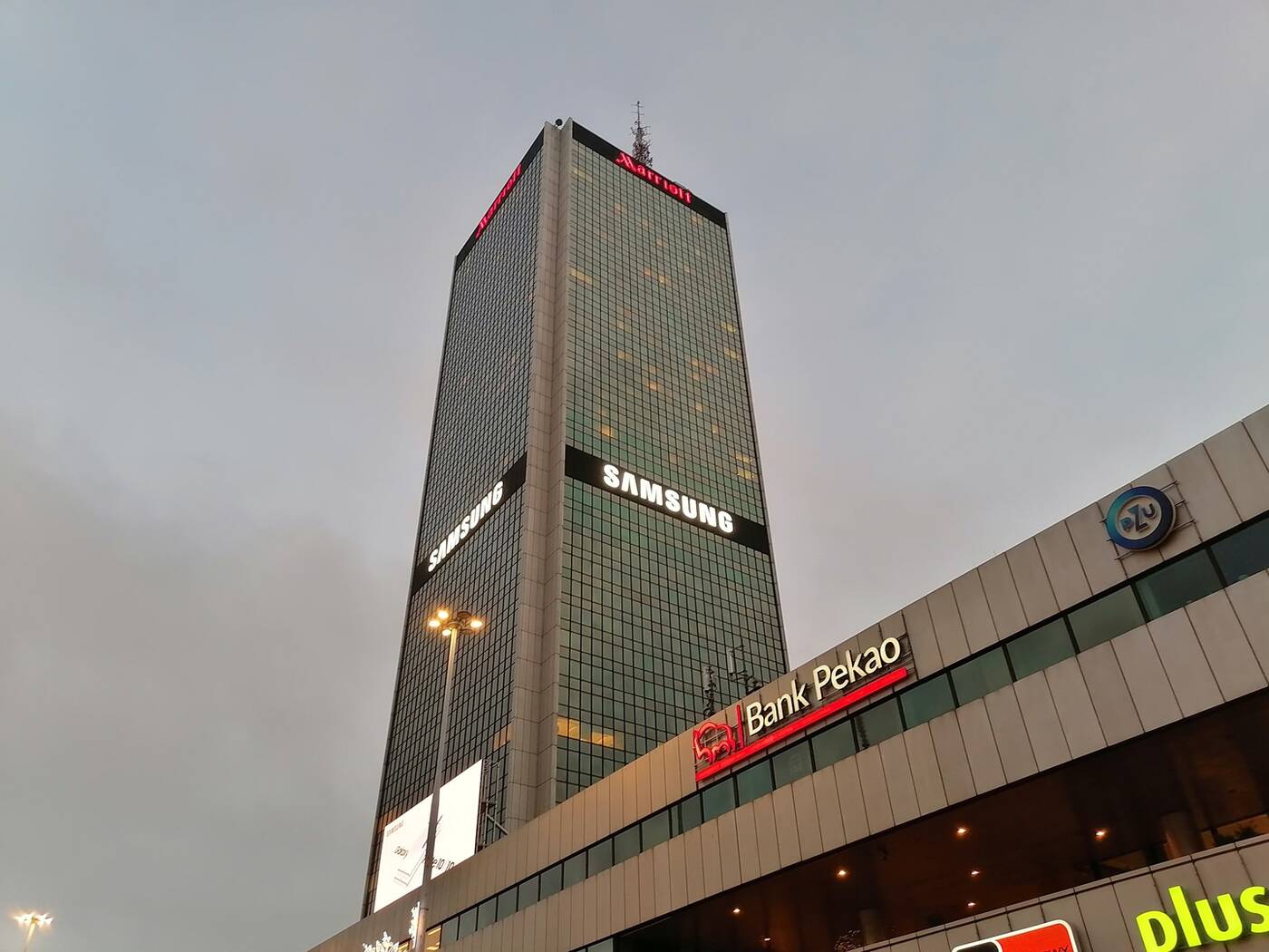 Test Huawei P smart Pro – telefon idealny na prezent?