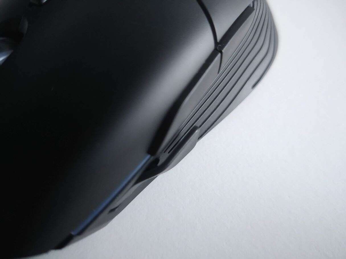 Test myszki Dream Machines DM5 Blink