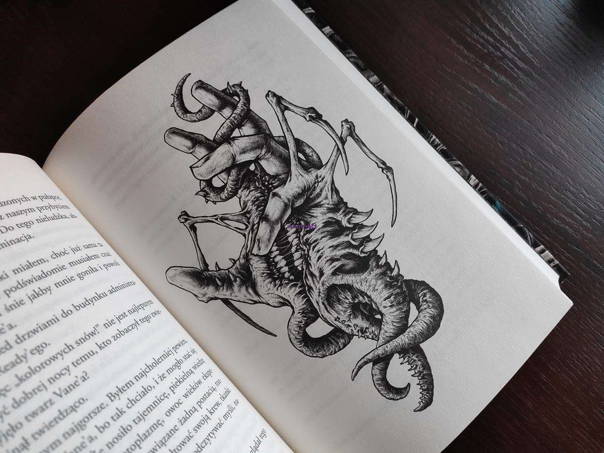 Coś, Frozen Hell, Piekielny Lód, Sensbook, Coś Vesper, John Campbell