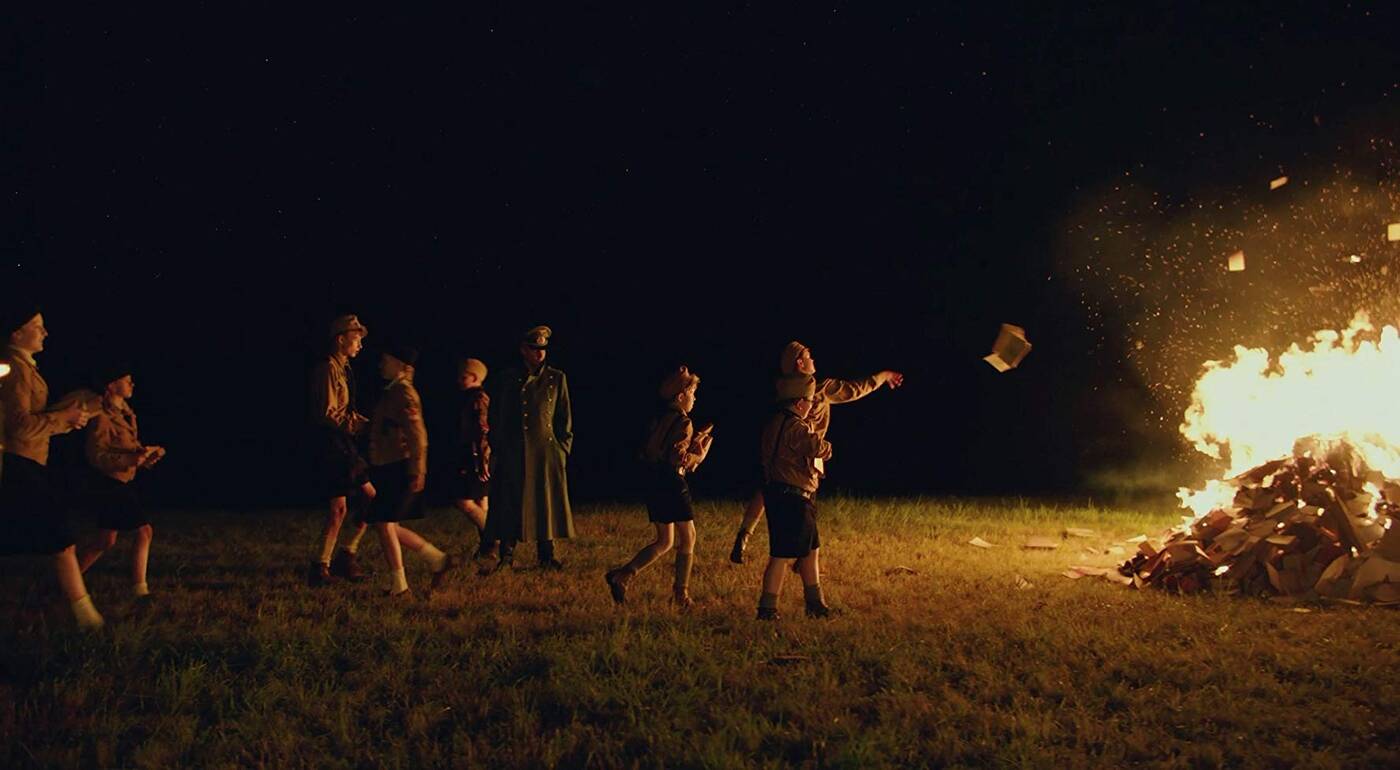 Nazizm oczami dziecka. Recenzja filmu Jojo Rabbit