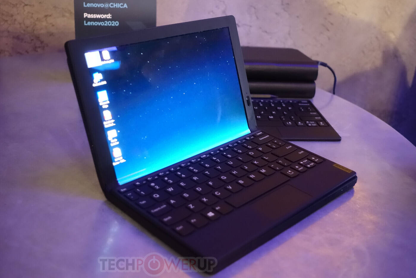 CES Lenovo ThinkPad X1 Fold, zdjęcia Lenovo ThinkPad X1 Fold