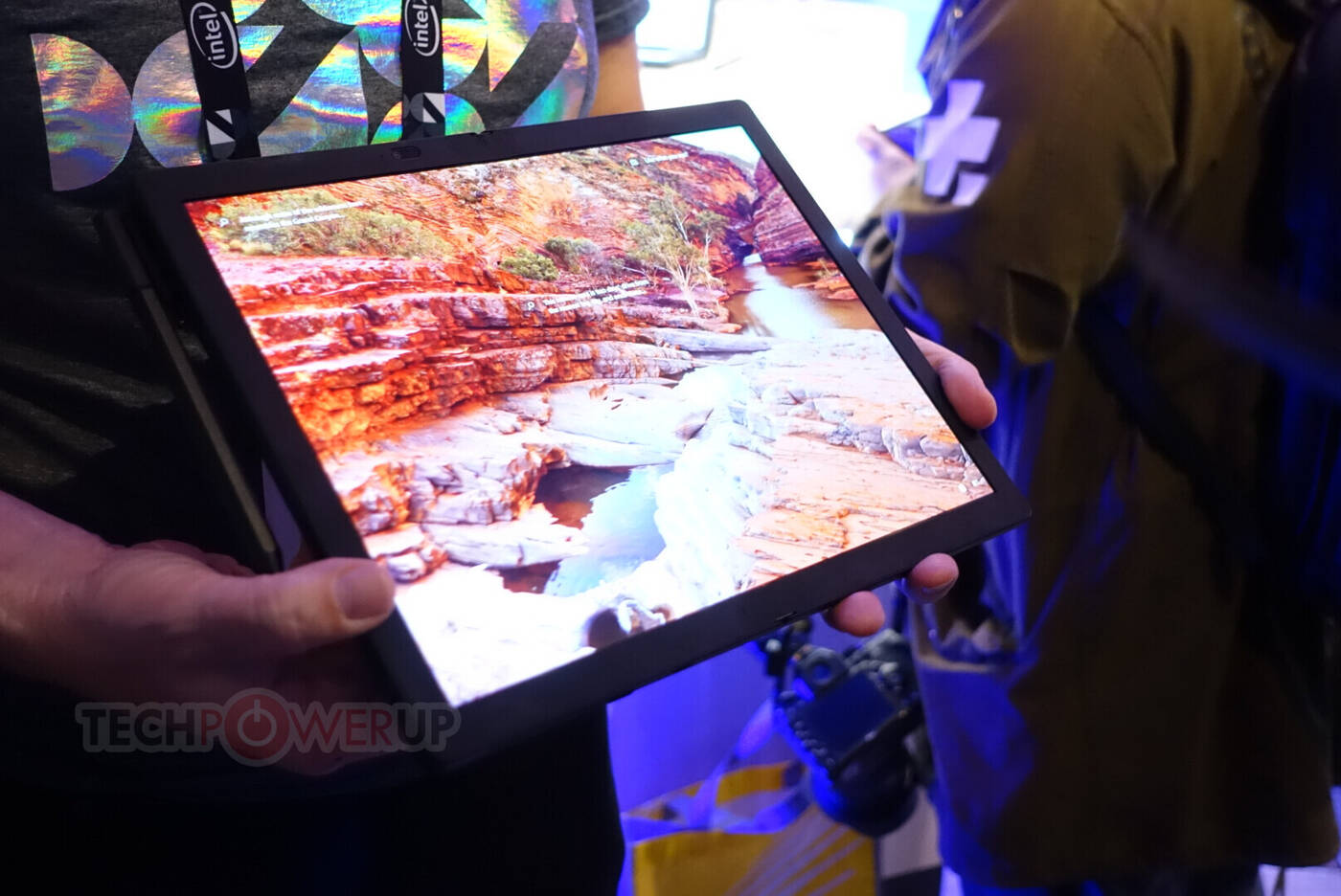 CES Lenovo ThinkPad X1 Fold, zdjęcia Lenovo ThinkPad X1 Fold