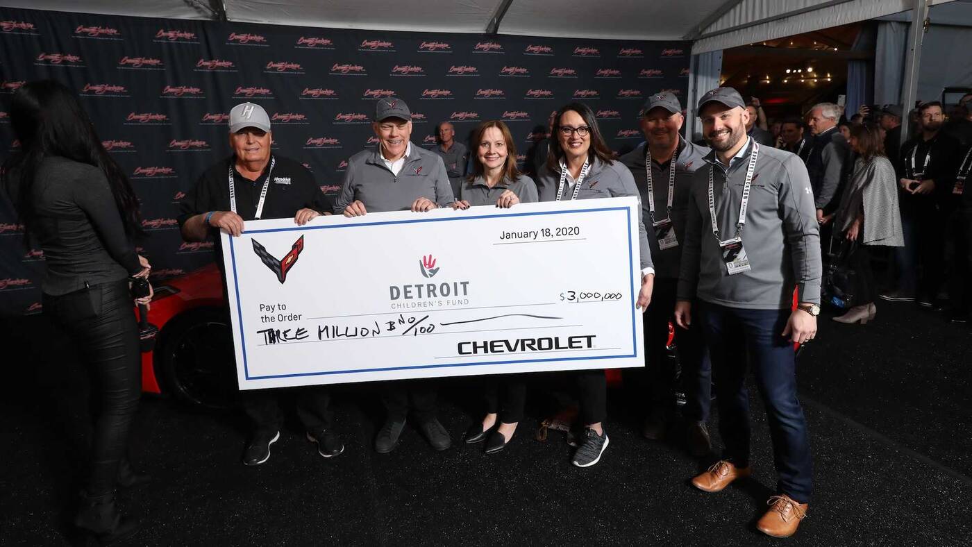 pierwsza Corvette Stingray 2020, pierwsza Corvette, sprzedaż nowej Corvette, Corvette 2020