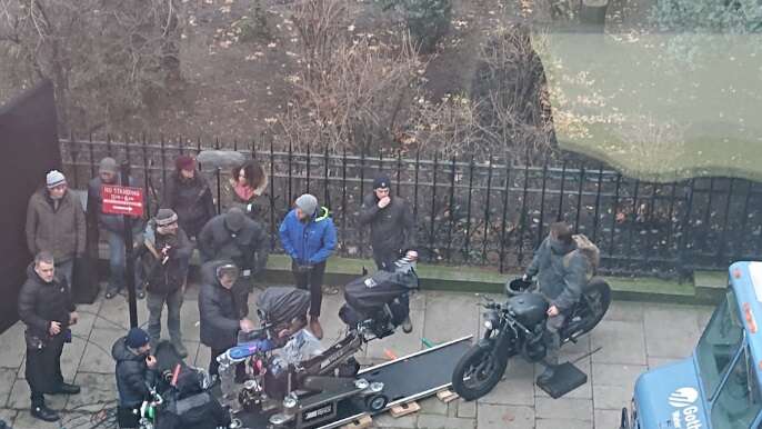 Kolejne zdjęcia z planu The Batman. Pingwin i Bruce Wayne?