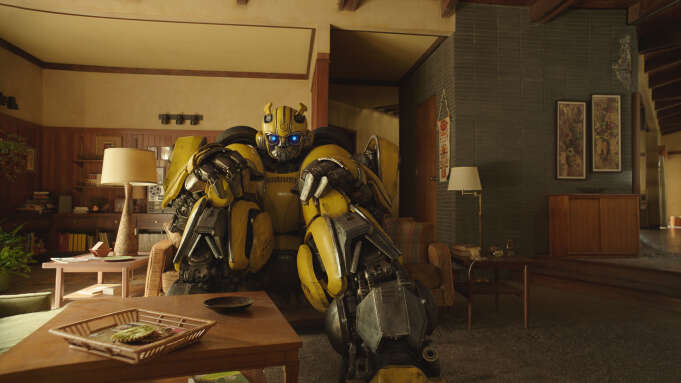 Transformers, Bumblebee, Paramount Pictures, Transformers reboot, Travis Knight, seria Transformers, Bumblebee 2