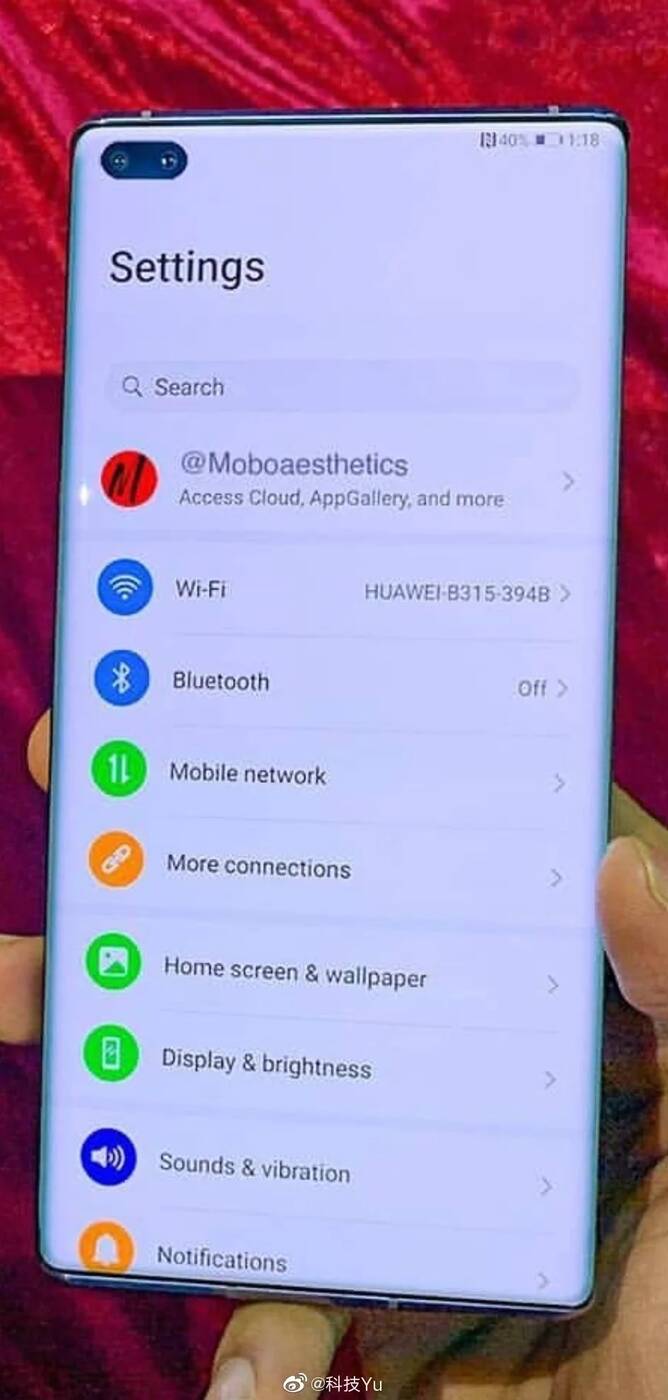 Samsung Galaxy S20 ma ogromny aparat, a Huawei P40 Pro czaruje ekranem