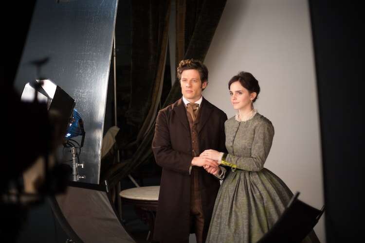 Niezwykle klimatyczna sesja promująca Małe kobietki. Zobaczcie zdjęcia jak z epoki!