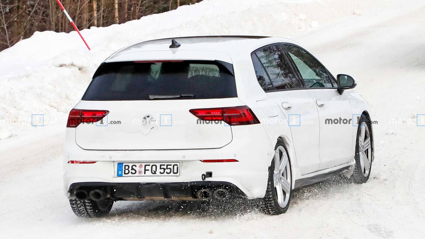 Oto Volkswagen Golf R 2021 w pełnej okazałości