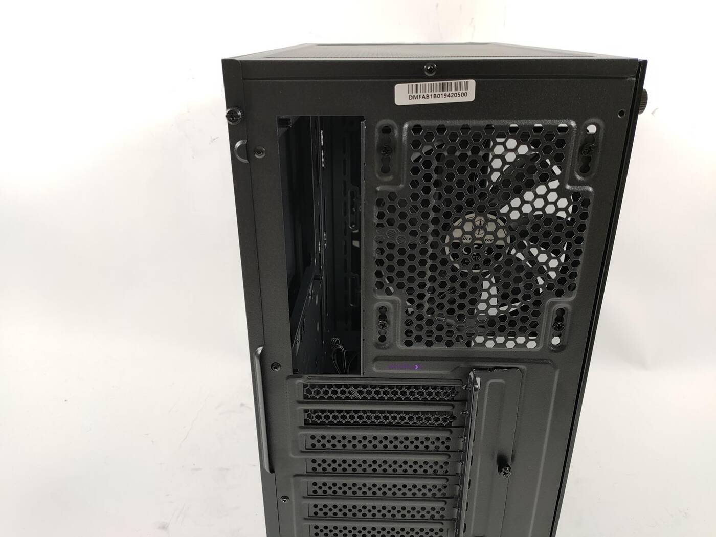 test SilverStone Fara B1, recenzja SilverStone Fara B1, review SilverStone Fara B1, opinia SilverStone Fara B1, cena SilverStone Fara B1