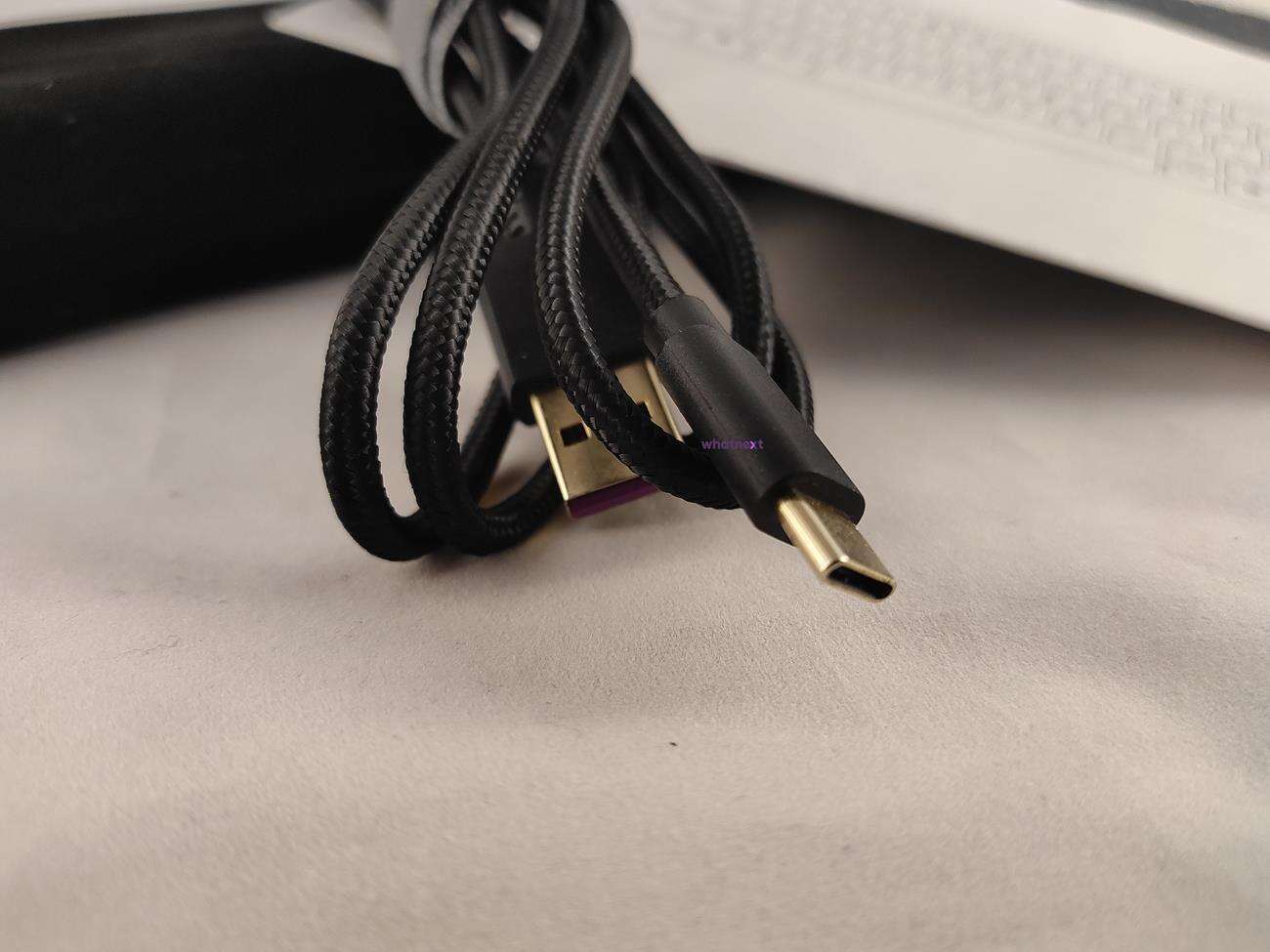 Test miniaturowej klawiatury mechanicznej Cooler Master SK621